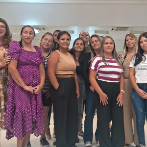Curso gratuito de corte feminino e escova está com últimas vagas abertas; veja como se inscrever