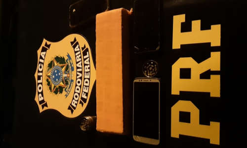 Trio é preso com 1 kg de maconha na BR-116, em Mafra