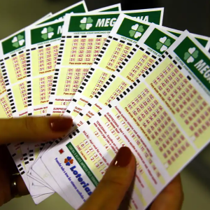 Mega-Sena acumula e prêmio sobe para R$ 60 milhões