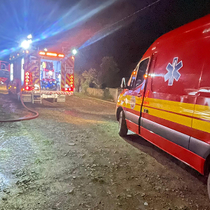 Princípio de incêndio mobiliza Corpo de Bombeiros durante a madrugada