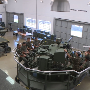 Conheça o treinamento que o Exército Brasileiro dá para os tripulantes dos carros de combate