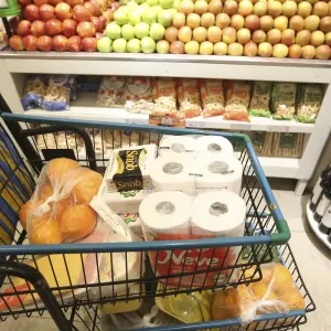 Preços de alimentos caem e prévia da inflação de junho fica em 0,26%