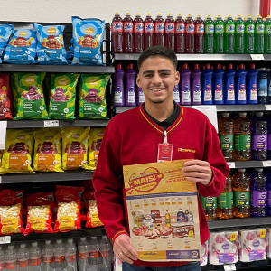 Dezenas de produtos estão em oferta no Compre Mais da Vila Nova; confira