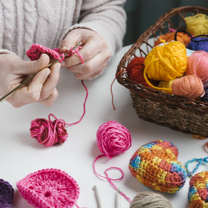 Quer aprender novas habilidades? Cursos gratuitos de artesanato estão com inscrições abertas