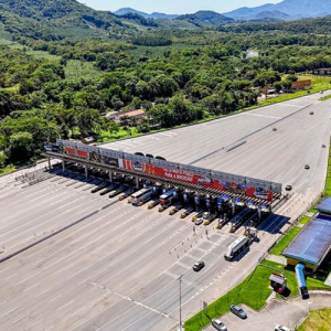 Vai para o litoral? Pedágios ficam mais caros a partir desta semana; veja rodovias e valores