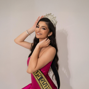 Com carreira iniciada ainda bebê, modelo de Mafra se destaca no universo miss