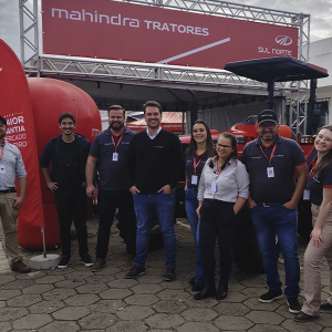 Maior fabricante de máquinas agrícolas do mundo marca presença na 10ª Festa do Trator