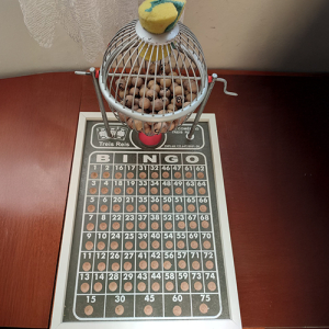 Bingo vira caso de polícia e termina com roleta e cartelas apreendidas; entenda