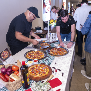 Gastronomia regional é celebrada por 11 estabelecimentos no Riomafra à Mesa