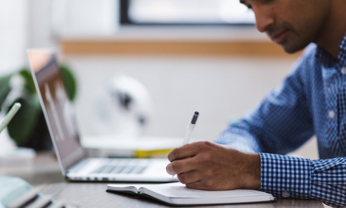 Conheça os cursos semipresenciais da Uninter na área de Saúde
