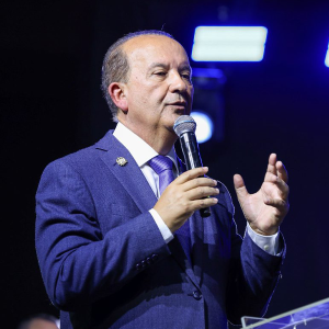 Governador Jorginho Mello entrega obras de revitalização da SC-114
