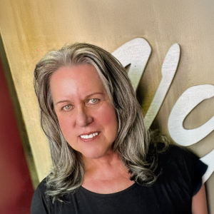Empresária Evani Schritke morre aos 66 anos