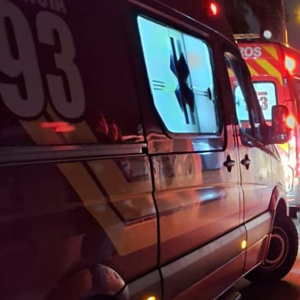 Seis pessoas da mesma família passam mal após refeição e são atendidas pelos bombeiros
