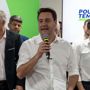 Ratinho Jr lidera ranking de governadores mais bem avaliados do Brasil, diz Real Big Data