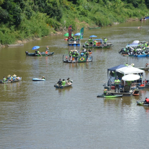 “V Balsa Rio Negro” reuniu centenas de voluntários em ação solidária; veja fotos