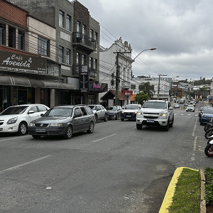 Paraná bate recorde histórico de pagamentos à vista do IPVA em 2026
