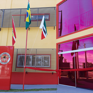 Corpo de Bombeiros lança concurso com salários de até R$ 21,2 mil; veja editais