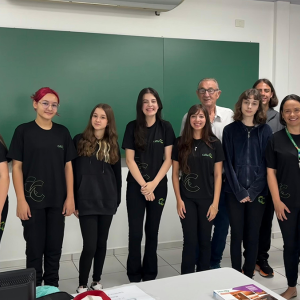 Primeira turma do Colégio Canal C inicia ano letivo com metodologia reconhecida nacionalmente