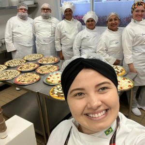 Quer entrar em um dos setores que mais cresce no país? Conheça o curso de Pizzaiolo