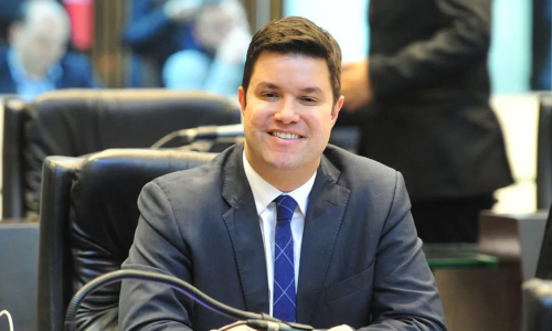 Guto Silva bate 14% em nova pesquisa eleitoral para o governo do Paraná