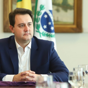 Ratinho Júnior decide concluir mandato no Paraná e não disputará Presidência