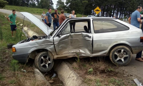 Motorista fica ferido após colisão na SC 477, em Itaiópolis