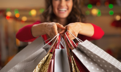 Comércio inicia horário especial de Natal neste sábado