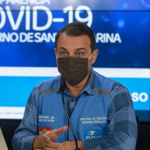 Governo de Santa Catarina nega toque de recolher e emite nota oficial