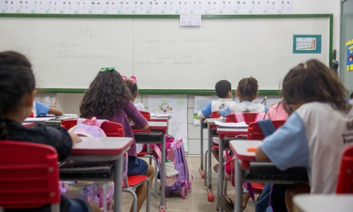 PL prevê contratação de psicólogos em escolas da rede estadual de SC
