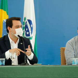 Paraná está preparado para a vacinação, afirma governador