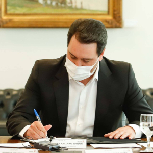 Paraná retoma parcelamento de ICMS para empresas afetadas pela pandemia