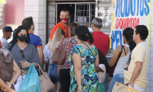 Órgãos se manifestam contra afrouxamento da pandemia