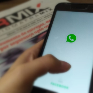WhatsApp é principal rede de disseminação de fake news sobre covid-19