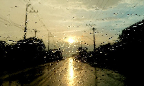 Fim de semana será de forte calor e risco de chuva isolada na região