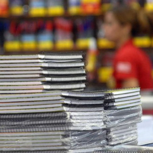 Volta às aulas: confira dicas de segurança para a compra do material escolar