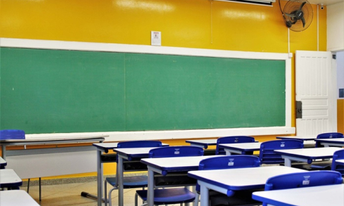 Prova do PSS para contratação de professores no Paraná tem 12,74% de abstenção
