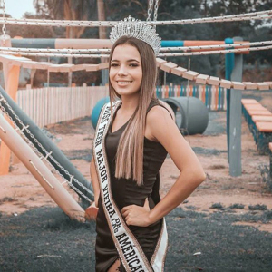 Modelo Lidiane Ferraz disputa concurso Miss Santa Catarina de Las Américas