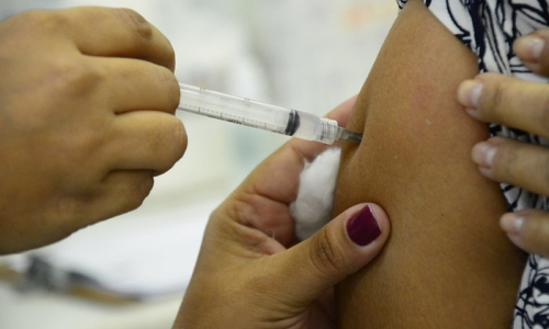 MPSC monitora campanha de vacinação contra covid-19 para evitar “fura-fila”