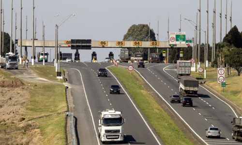 Novo modelo de pedágio no Paraná será discutido em Brasília