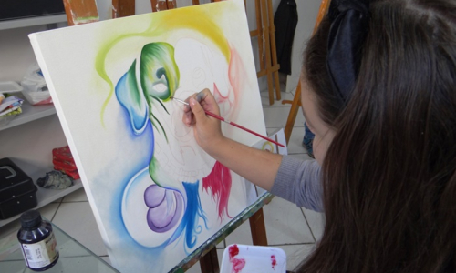 Casa da Cultura abre matrículas para cursos de artesanato, música e dança