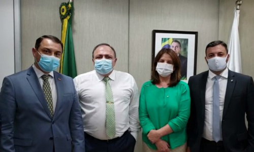 91,2 mil doses de vacina contra covid-19 chegarão em SC nesta quarta-feira
