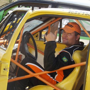 Piloto Julio de Lara assume diretoria do Automóvel Clube de Mafra