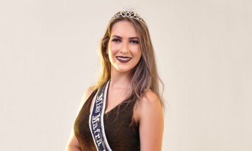 Flávia Staidel é nossa Garota Mix
