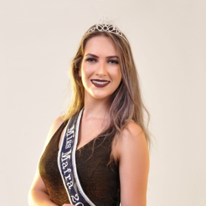 Flávia Staidel é nossa Garota Mix