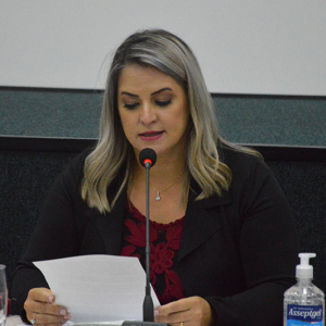Ao contrário de promessa, vereadora Dirce não devolveu sobras de diárias à Câmara