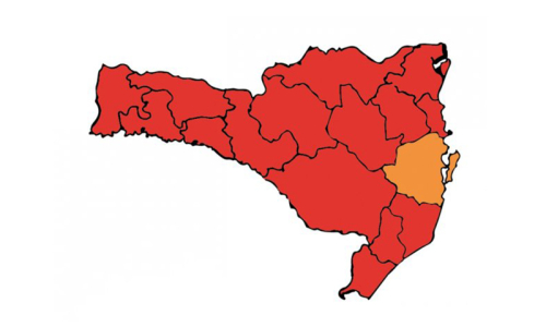 15 das 16 regiões de Santa Catarina estão em risco gravíssimo para covid-19