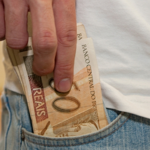 Auxílio emergencial estadual avança na Alesc