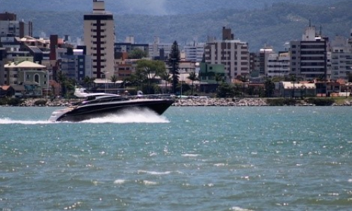 Ilha ou Continente? Os melhores bairros para morar em Florianópolis