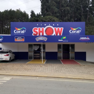Inaugura nova loja especializada em tintas em Mafra