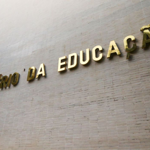 Começa hoje o prazo para pedir isenção de inscrição no Enem 2021